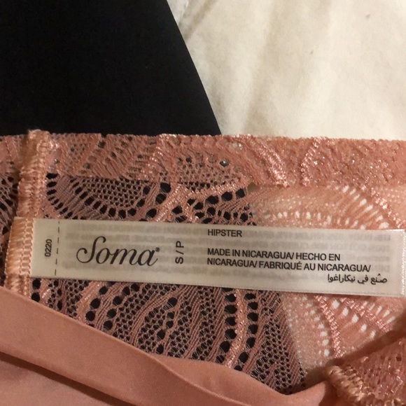 Soma panties. Chantelle camisole. - Picture 6 of 11